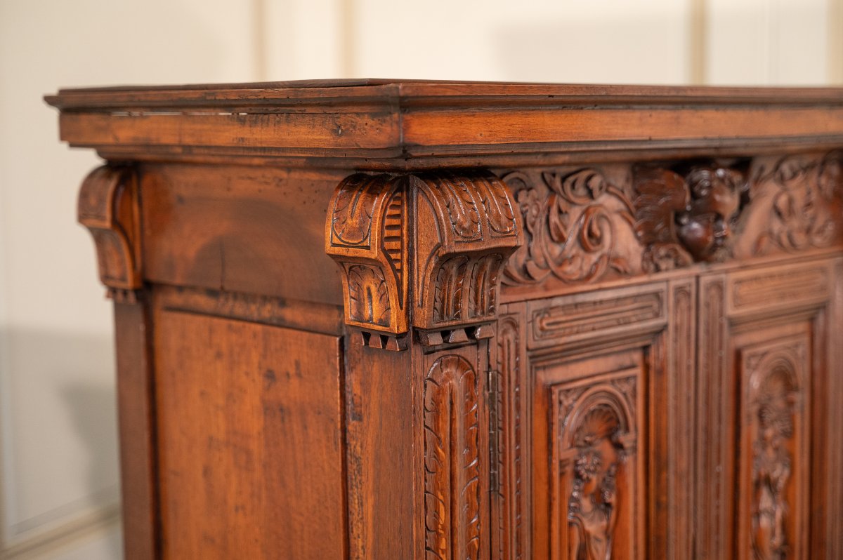 Petit buffet de style Renaissance-photo-5