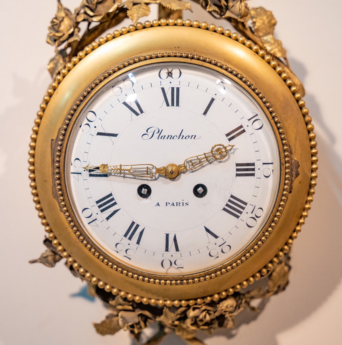 Louis XVI Style Bronze Alcove Cartel Clock-photo-4