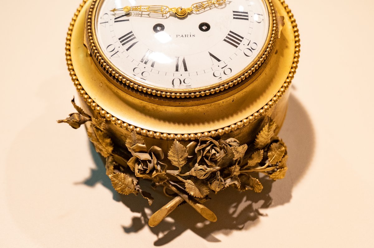 Louis XVI Style Bronze Alcove Cartel Clock-photo-1