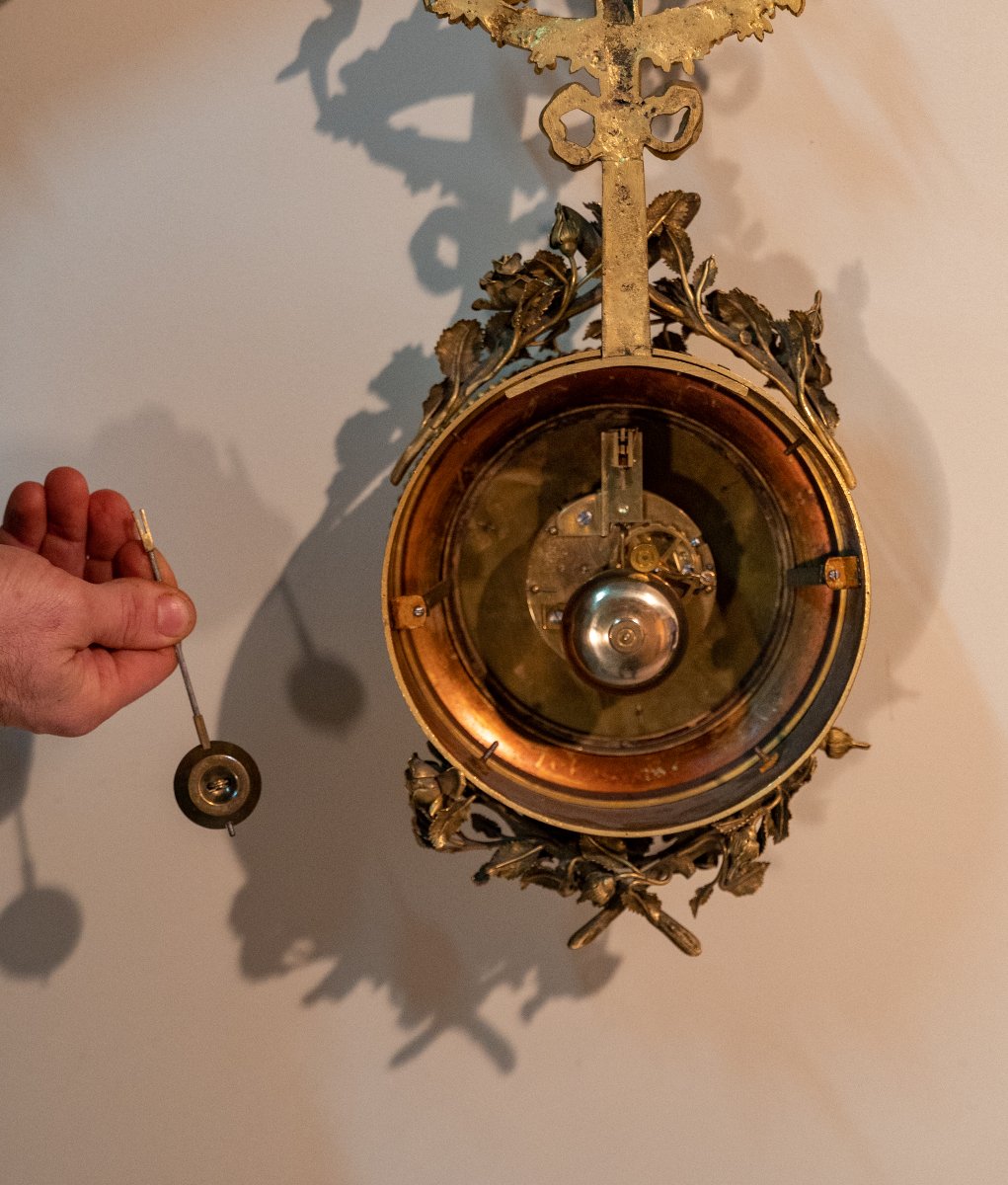 Louis XVI Style Bronze Alcove Cartel Clock-photo-5