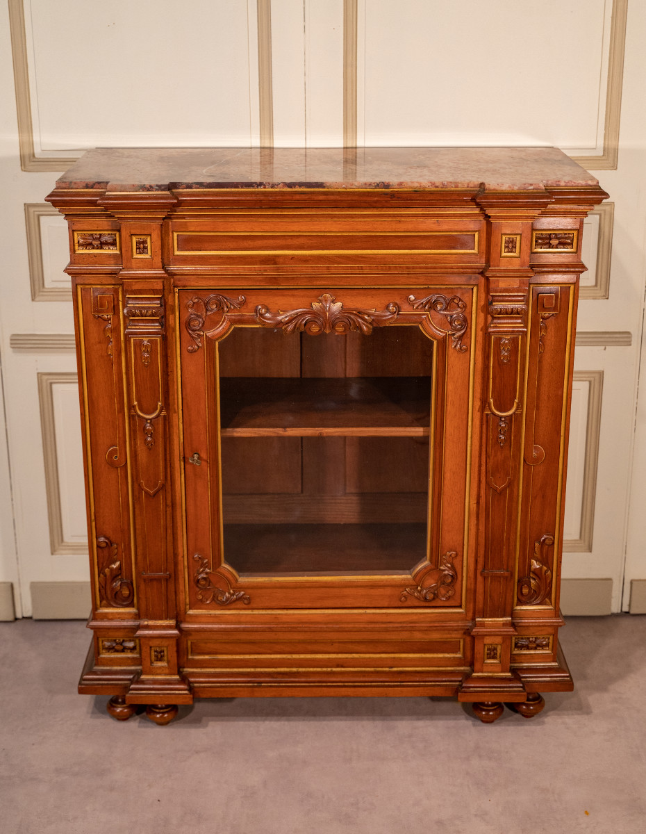 Buffet à hauteur d'appui en noyer, époque fin 19ème