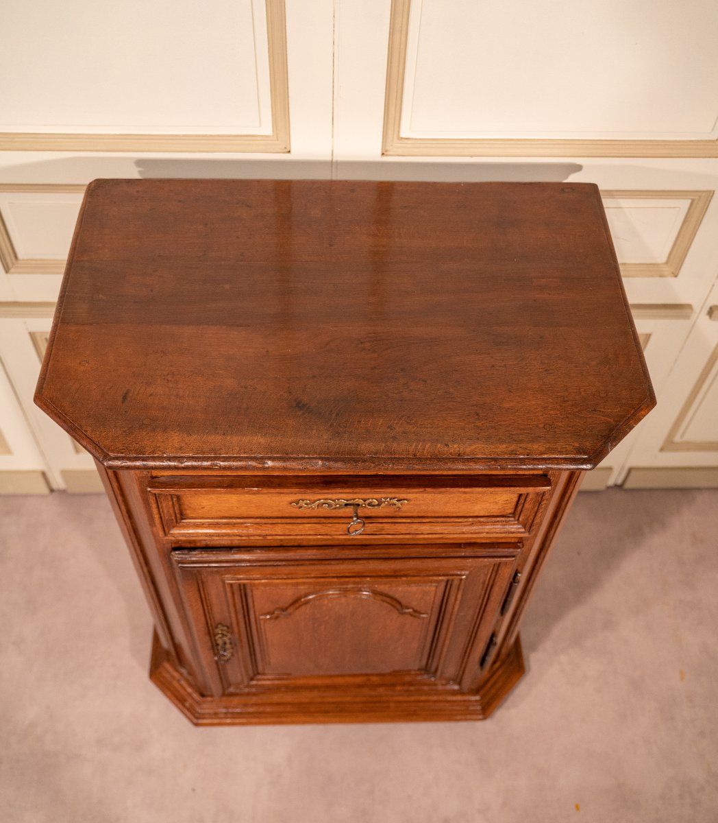 18th-century Oak Jam Pot-photo-1