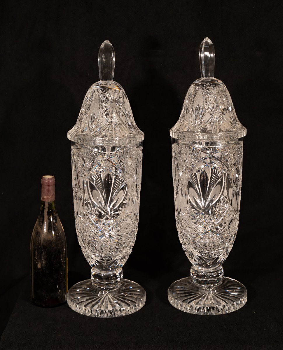 A Fine Pair Of Cut Crystal Vases-photo-2