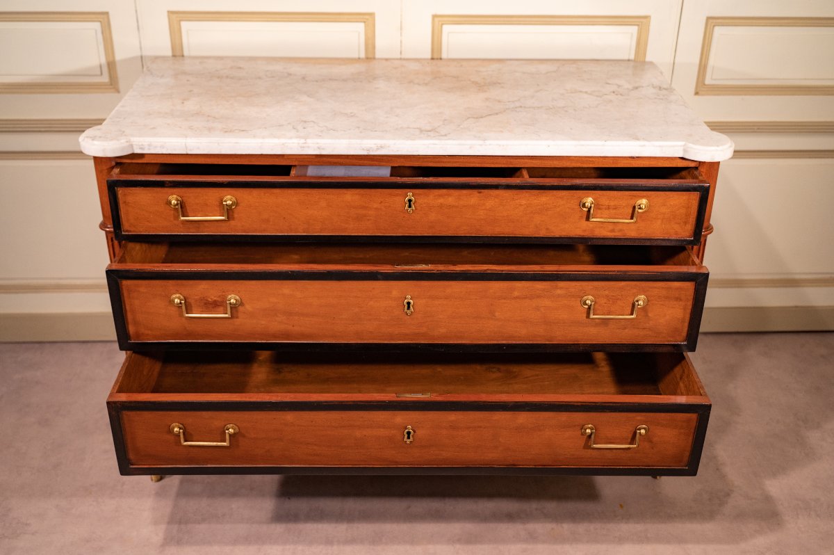 Commode Louis XVI en acajou-photo-1