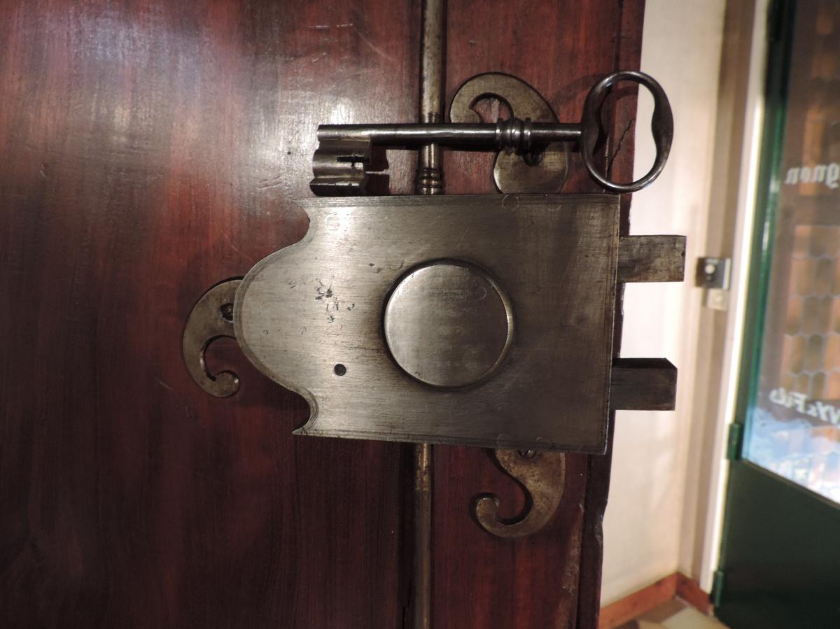 Wardrobe From Port Nantaise Mahogany-photo-3