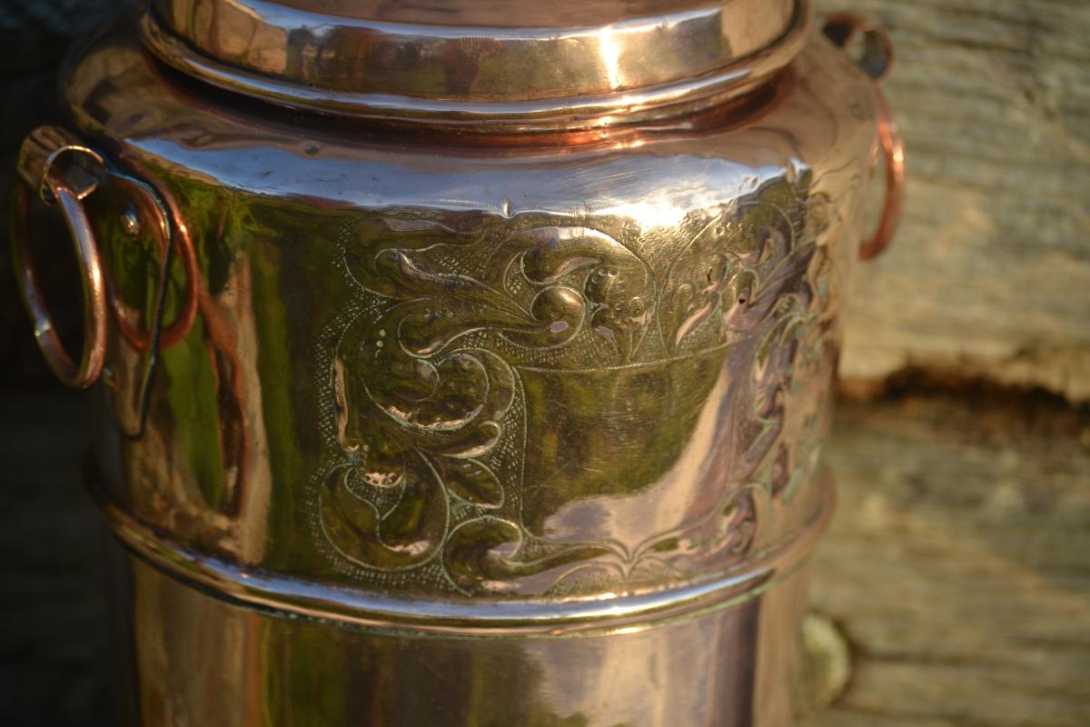 18 Th Table Fountain-photo-4