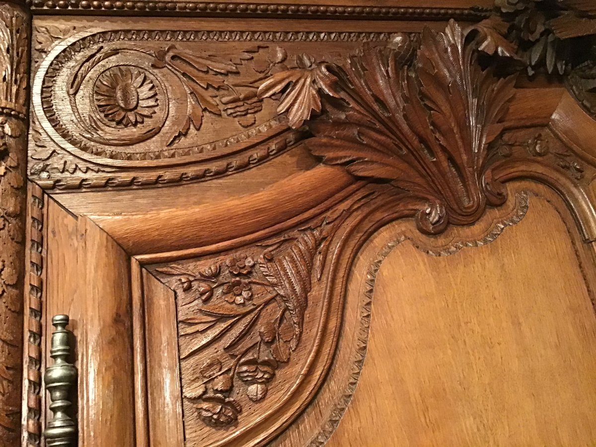 Armoire De Mariage En Chêne Sculpté, Caen-photo-1