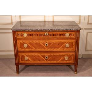 Commode d'époque Louis XVI en prunier et noyer
