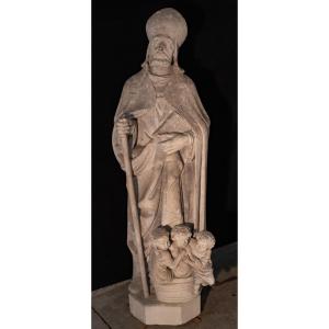 Sculpture en pierre de Saint Nicolas