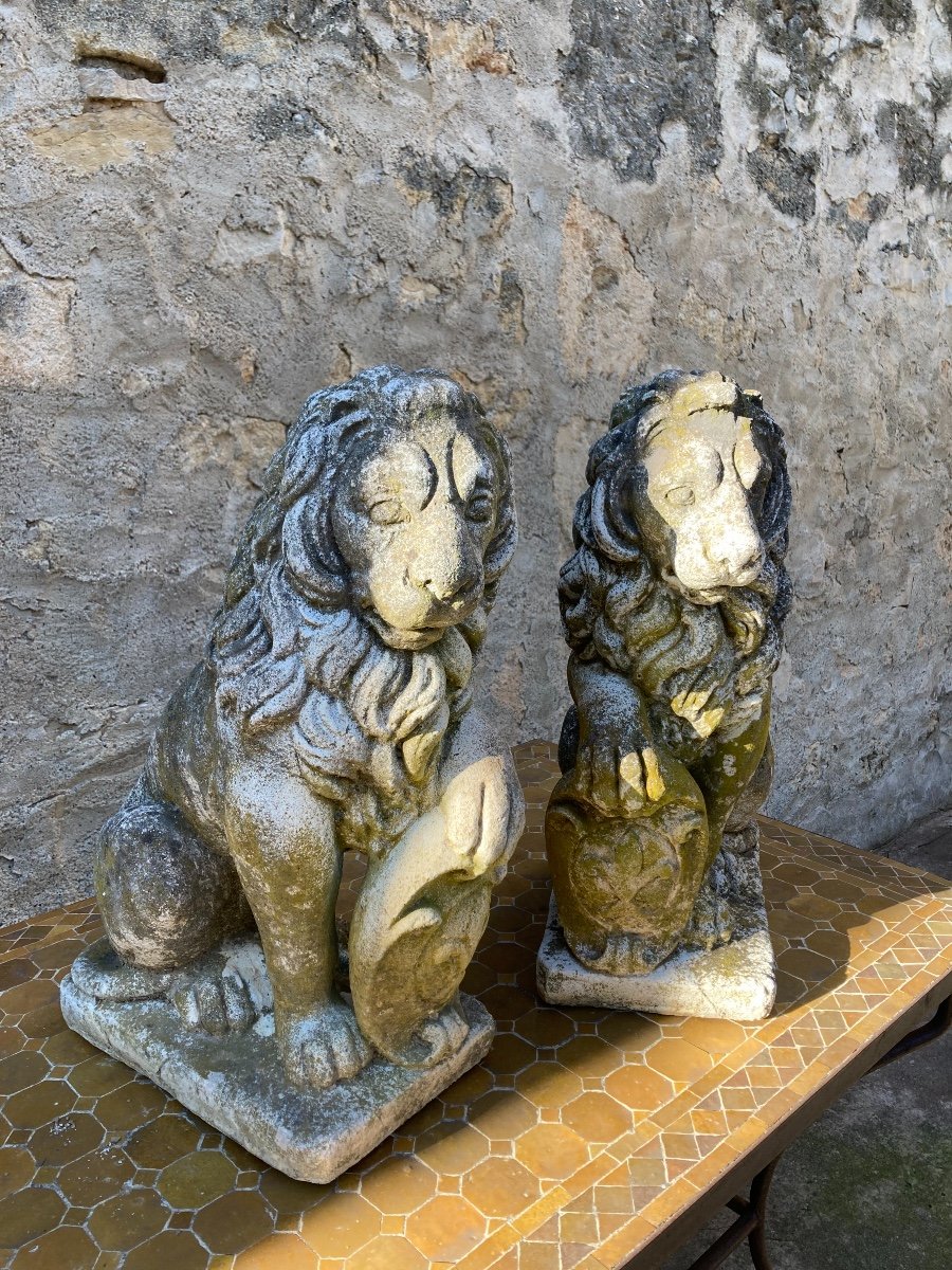 Pair Of Stone Lions-photo-2