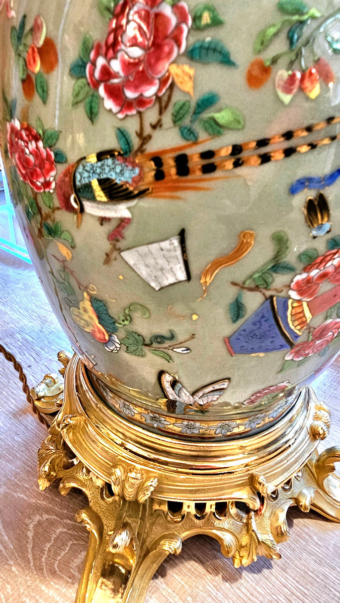 Important Chinese Porcelain Vase With Polychrome And Gold Decoration, Mounted In Gilt Bronze, 19th Century.-photo-2