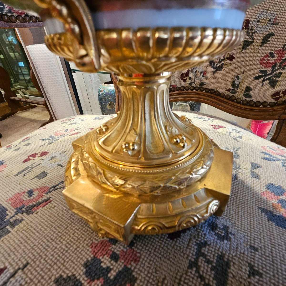 Mounted Cup In Famille Rose Porcelain With Gilt Bronze Decoration-photo-1
