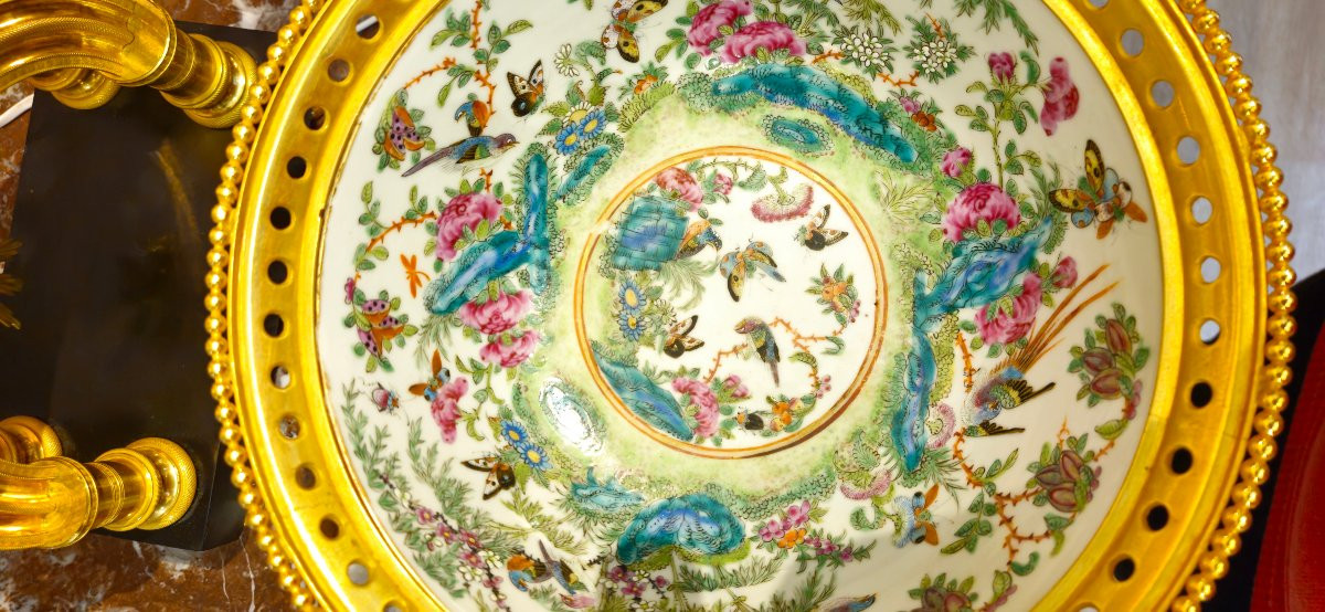 Mounted Cup In Famille Rose Porcelain With Gilt Bronze Decoration-photo-2