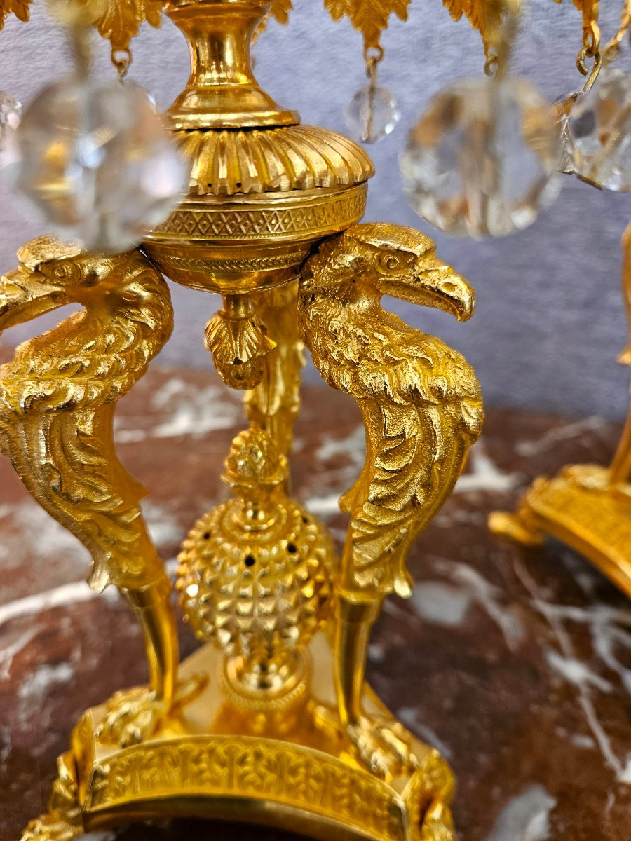 Paire de bougeoirs en bronze avec aigles et pampilles-photo-4