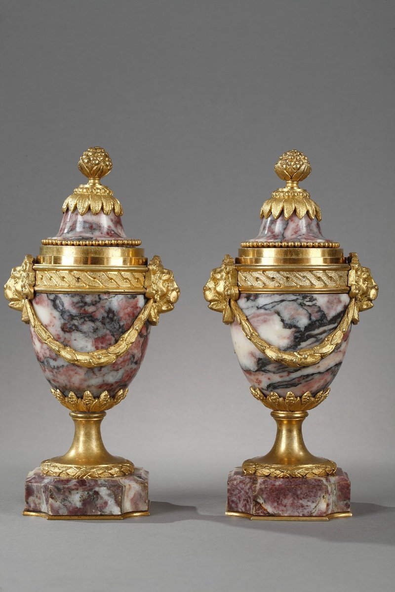 Superb Reversible Marble And Gilt Bronze Casseroles-photo-2