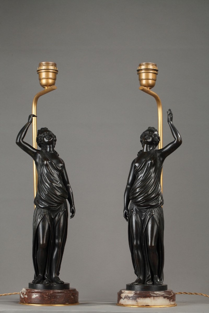 Pair Of Lamps, Antique Women In Patinated Bronze,