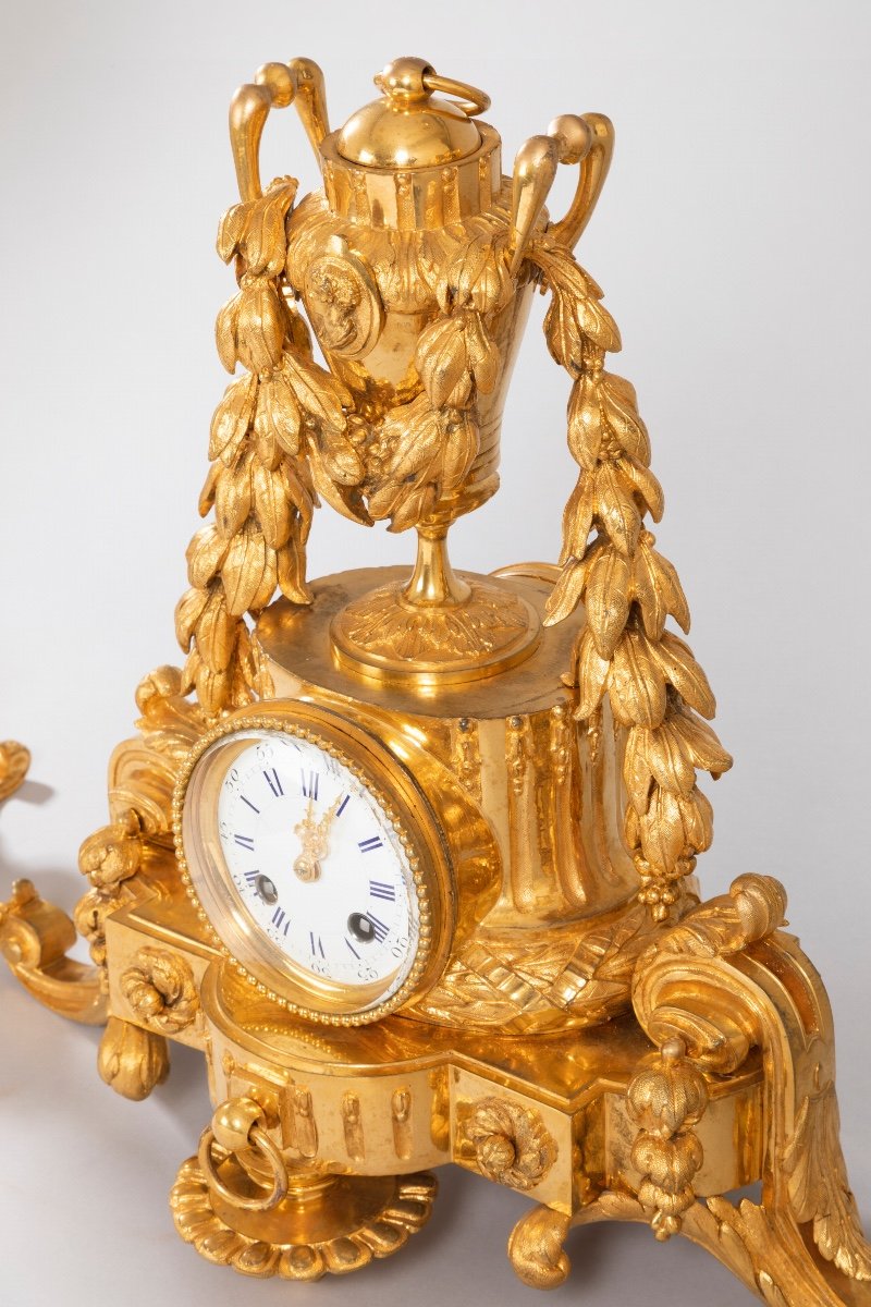 Medallion Trim-photo-2