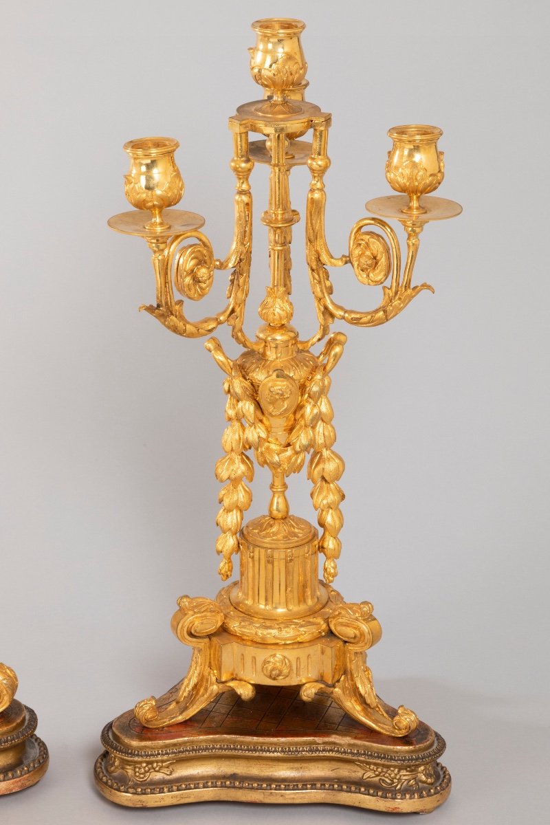 Medallion Trim-photo-8
