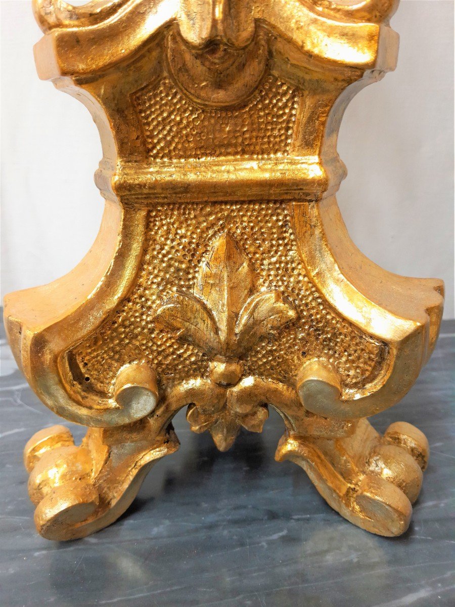 Pair Of Candlesticks In Golden Wood At La Mecca.-photo-3