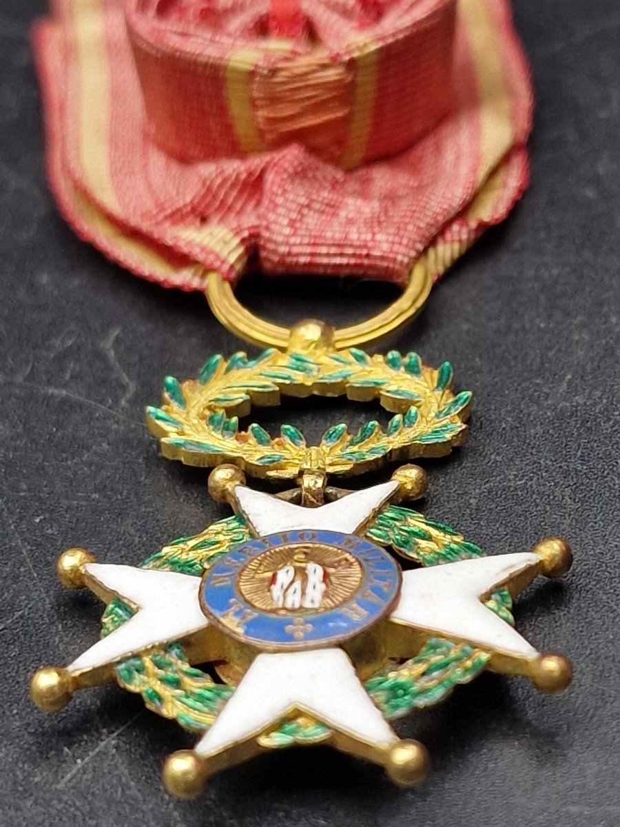 Ordre royal et militaire de Saint-Ferdinand d'Espagne en or et émail – Époque Charles X-photo-4