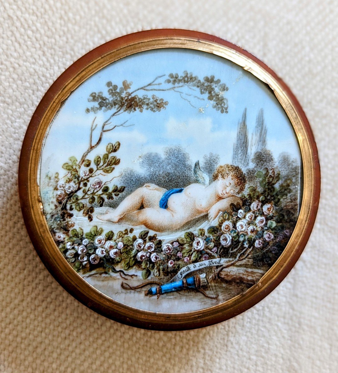 Boîte en écaille blonde. Miniature ange, Cupidon -photo-2