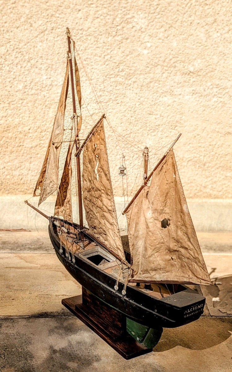 Sailboat Model. Alcione Granville-photo-2