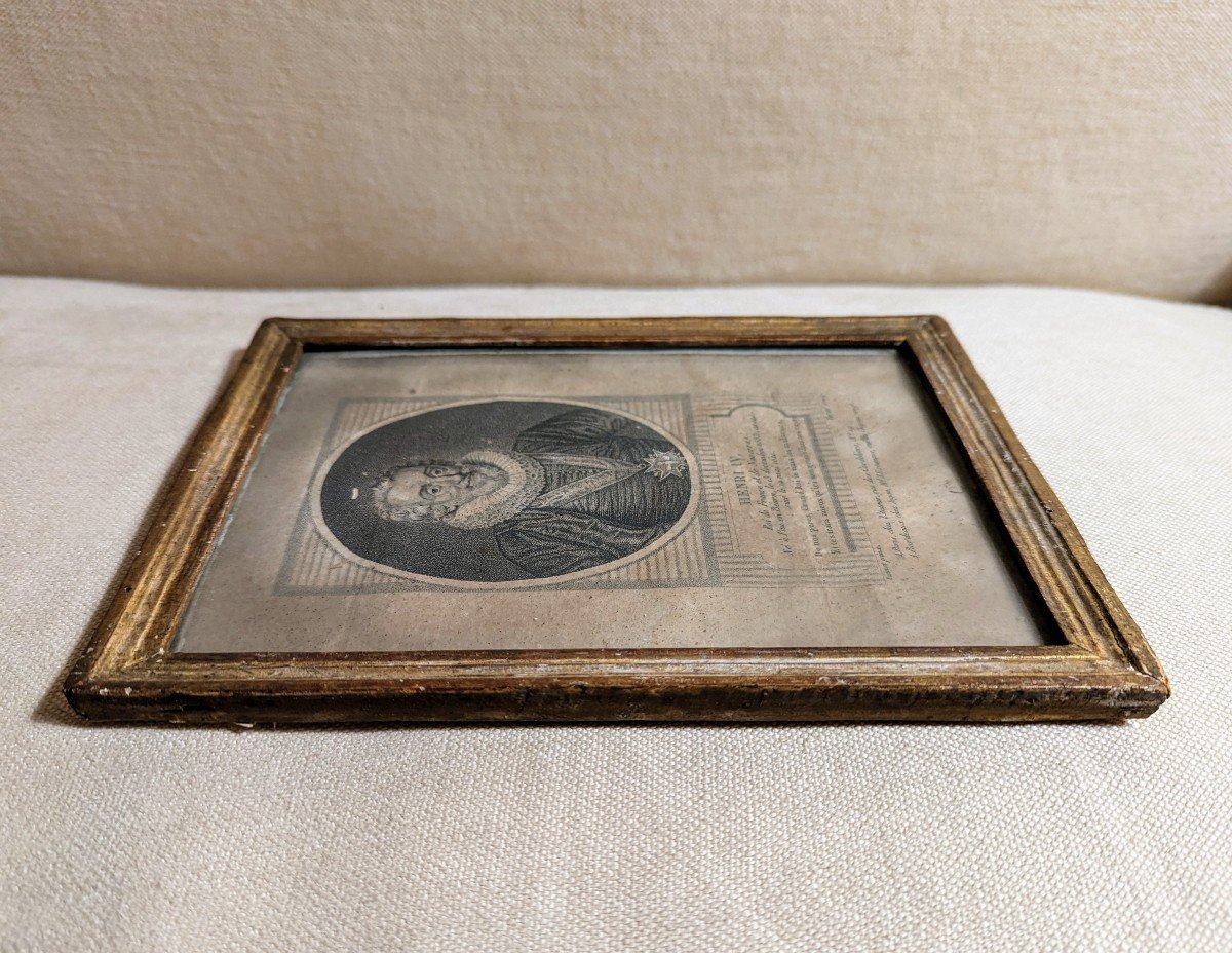 18th Century Frame With Its Original Glass.-photo-4