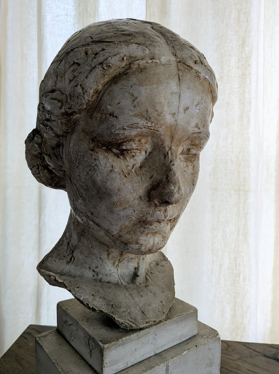 Buste de femme signé Georges Halbout daté 1922-photo-2