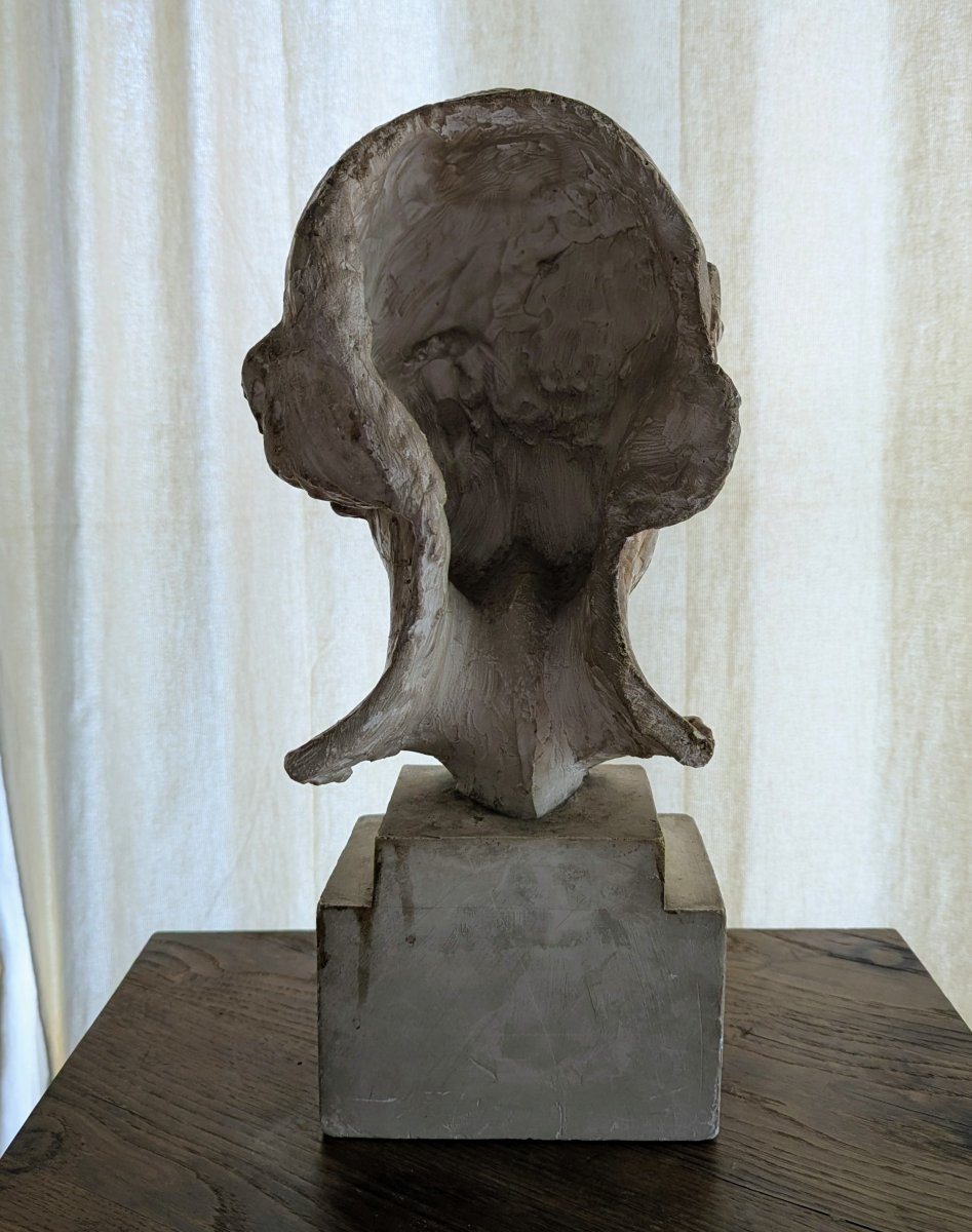 Buste de femme signé Georges Halbout daté 1922-photo-3