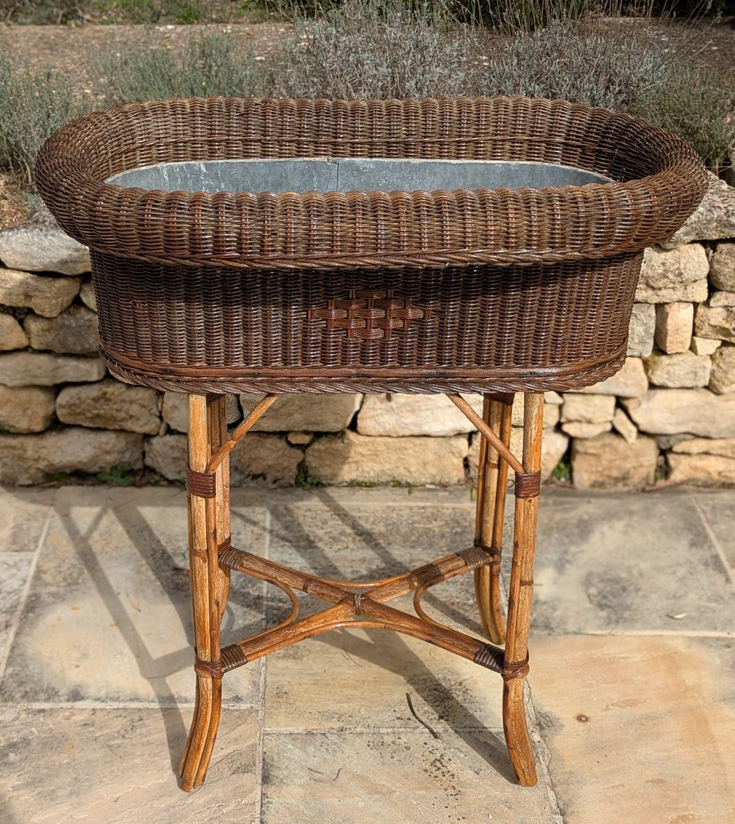 Jardinière sur pieds en rotin et bambou.-photo-4