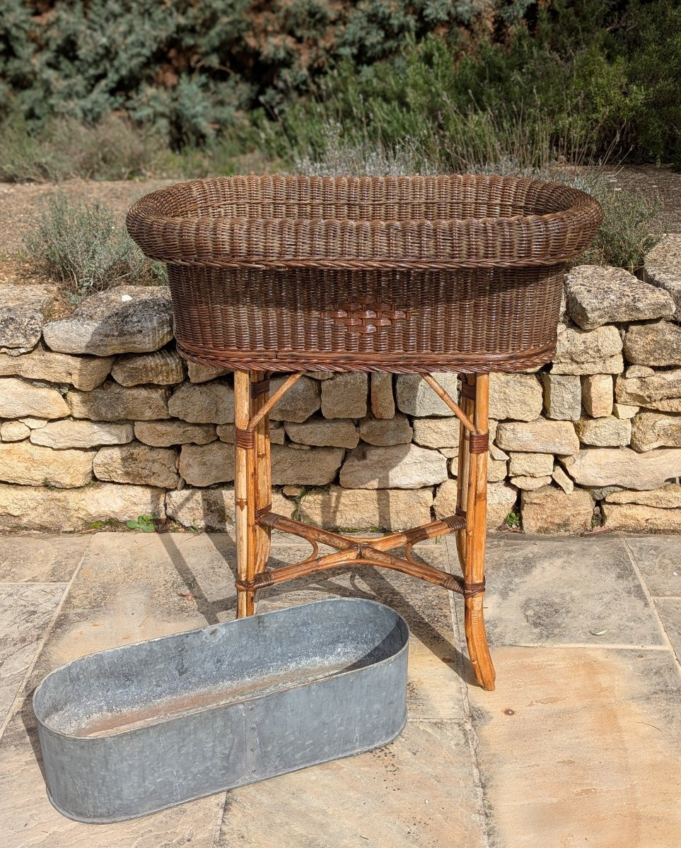 Jardinière sur pieds en rotin et bambou.-photo-1