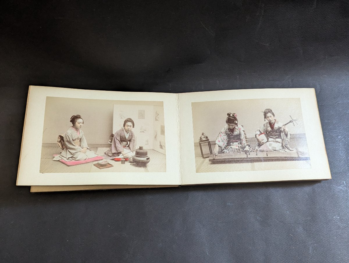 Photo Album Containing 24 Albumen Prints, With A Lacquered Cover. Meiji Period, Japan -photo-4