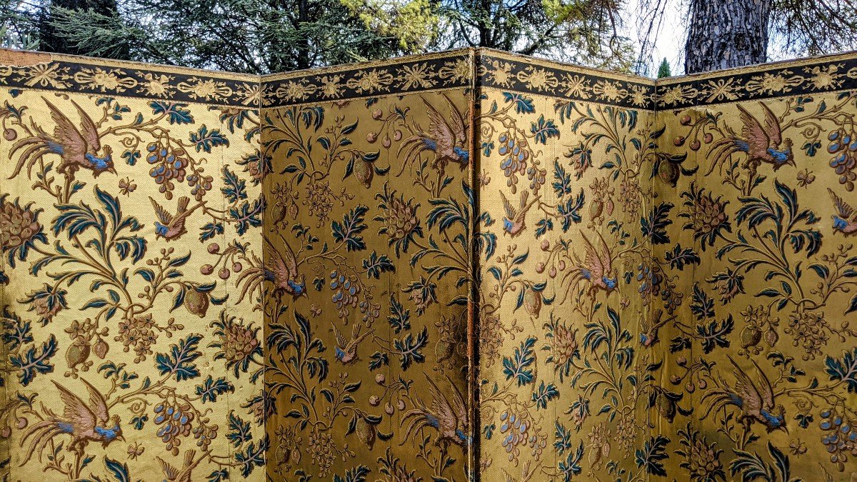 Screen With Floral Decor And Birds-photo-6