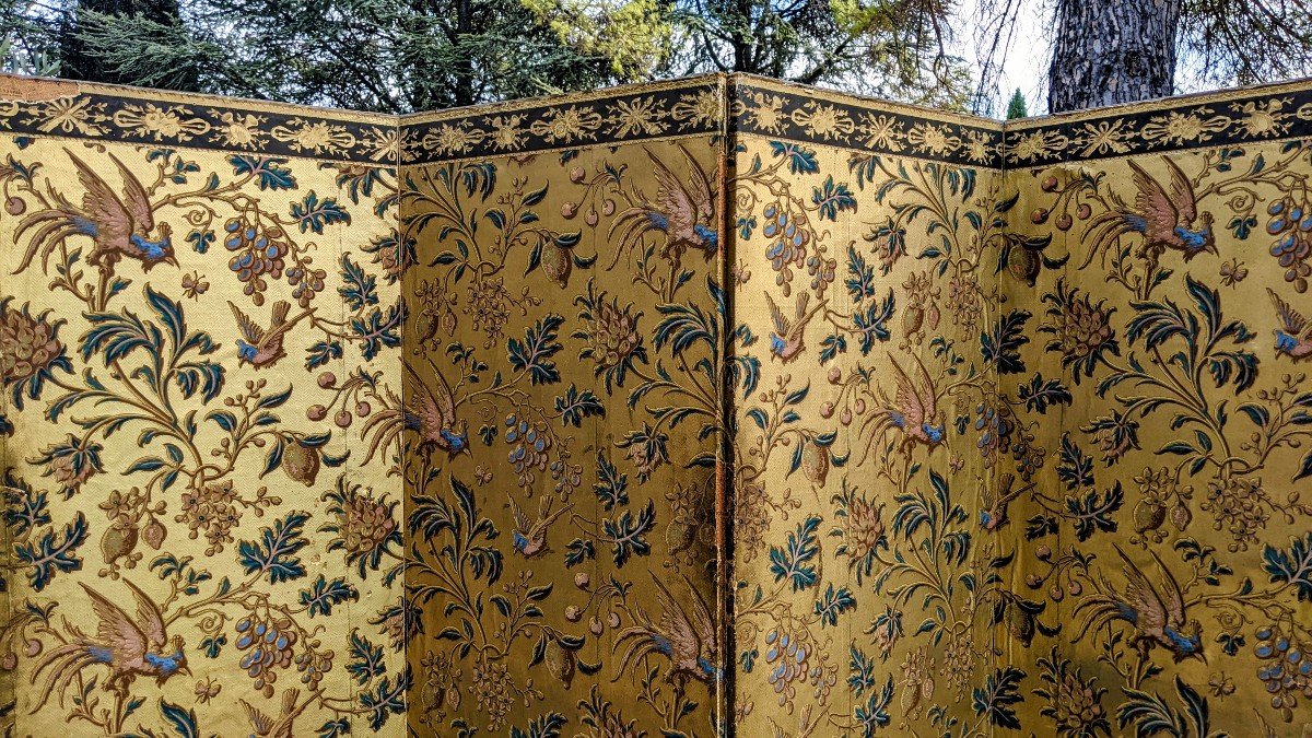 Screen With Floral Decor And Birds-photo-6