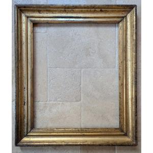 Grand cadre en bois doré 