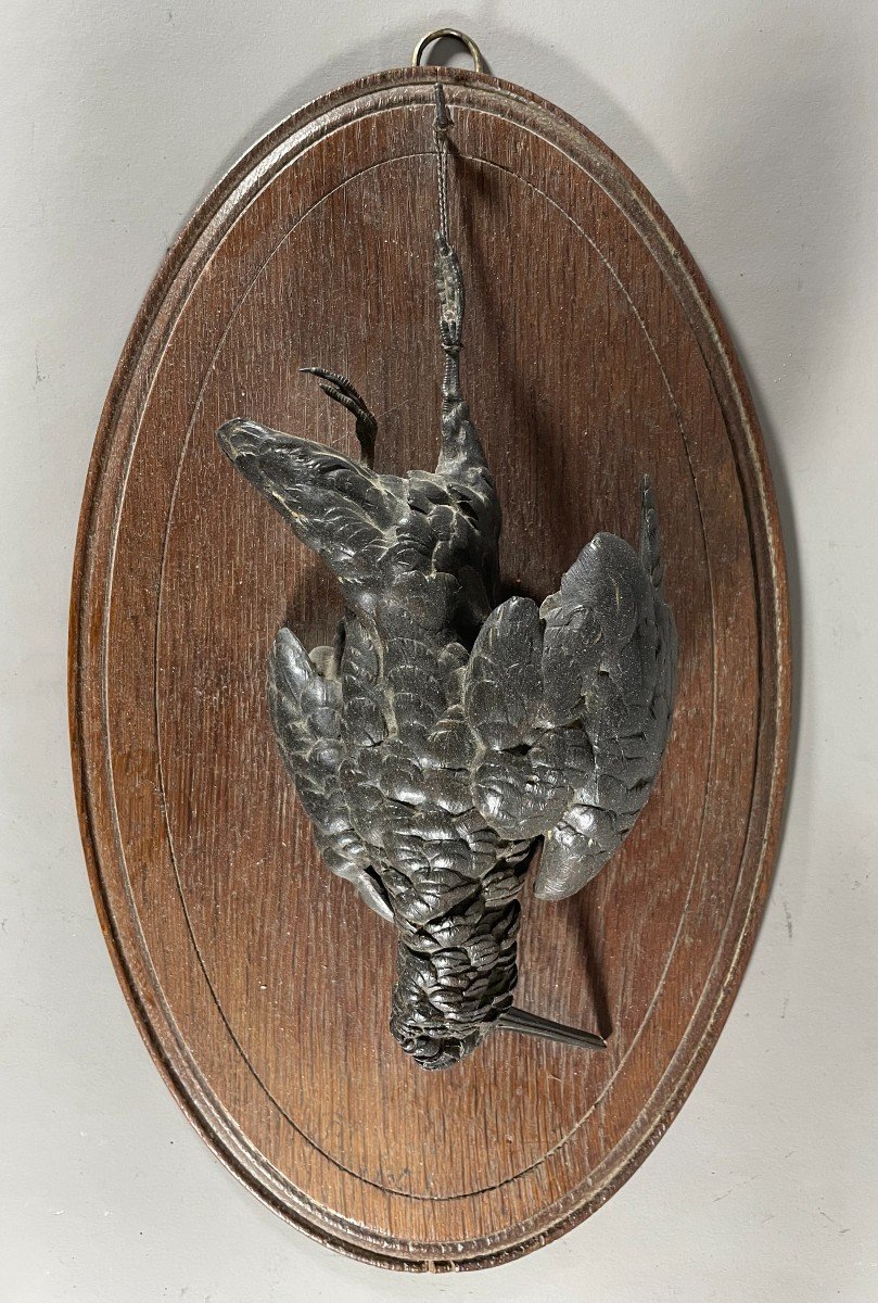 Anonyme Trophée En Bronze Sur Panneau En Chêne Représentant Une Bécasses  