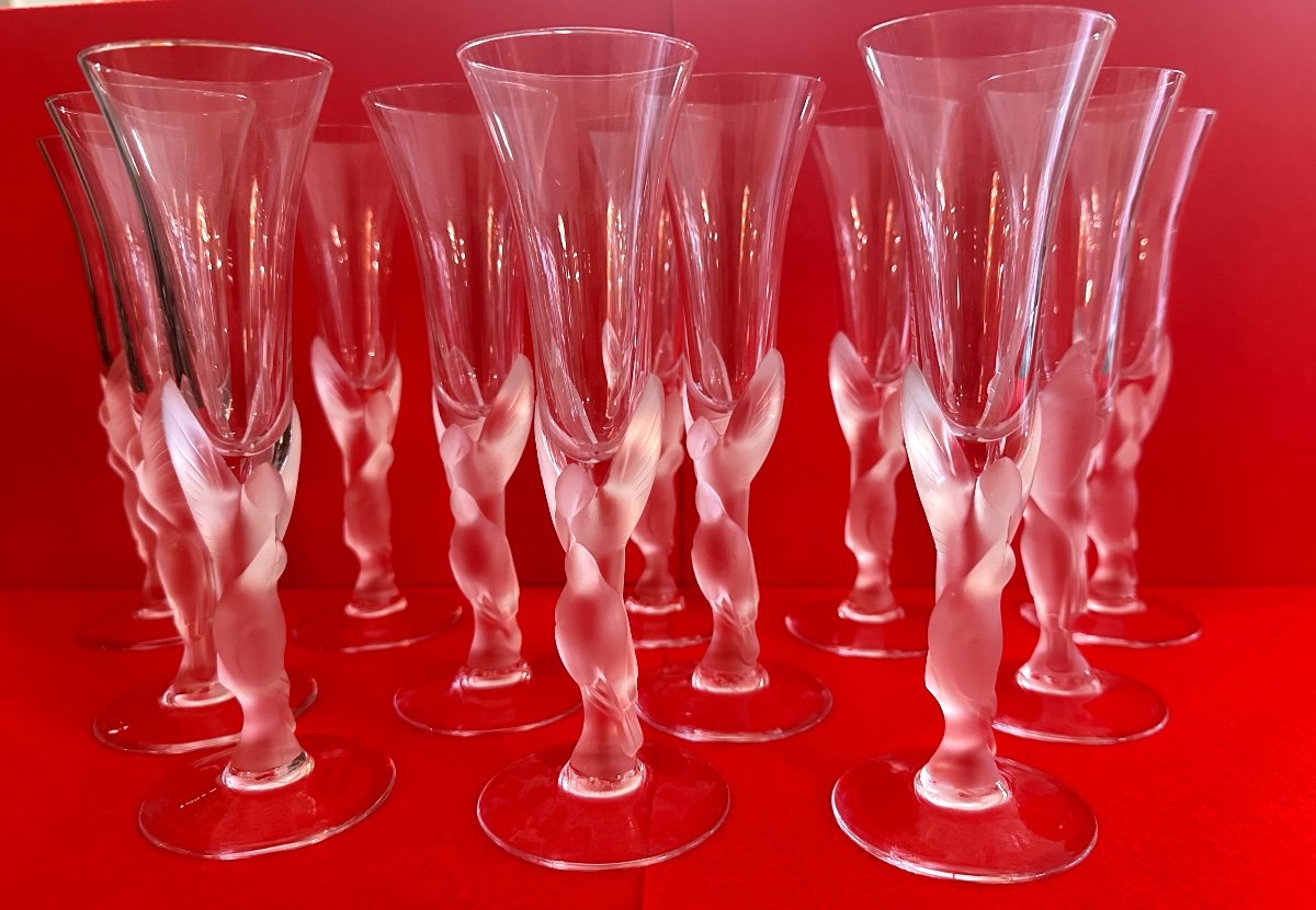 12 Champagne Flutes- Igor Carl Faberge-the Snow Doves-crystal And Molded-pressed Glass