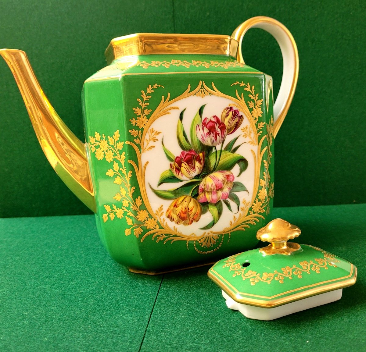 CAFETI&Egrave;RE-PORCELAINE DE PARIS-JACOB PETIT-D&Eacute;COR FLORAL-DORURE-VERS 1830- NON SIGN&Eacute;E-photo-3