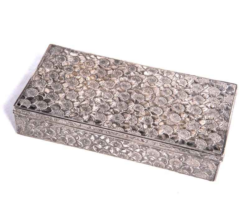 Boite , coffret à bijoux en papier mâché et marqueterie d Boite , coffret à bijoux en papier mâché et marqueterie d