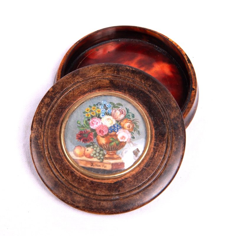 Van Pol - Snuffbox Decorated With A Miniature Representing A Flowery Vase