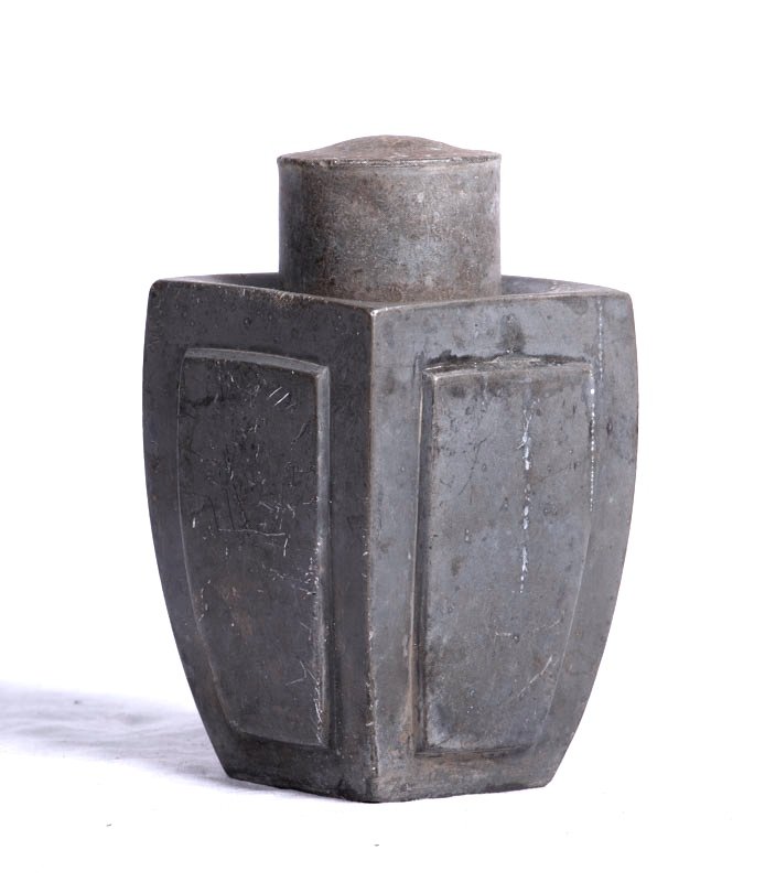 China, Canton, Early 20th Century - Pewter Tea Box With Peony Decor-photo-2