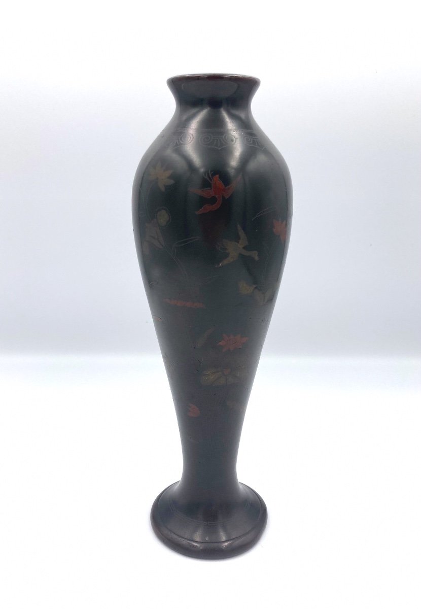 Japan, Meiji Era - Vase Decorated With Birds And Lotus Flowers In Bronze And Cloisonné Enamels