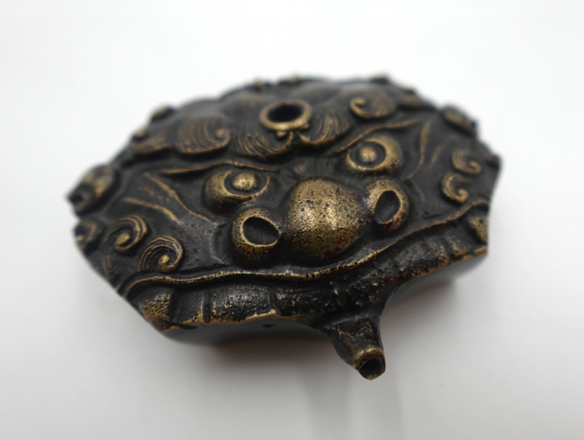 Japan Meiji Period – Suiteki Bronze Water Dropper In The Shape Of A Gardian Lion (shishi) Head-photo-1