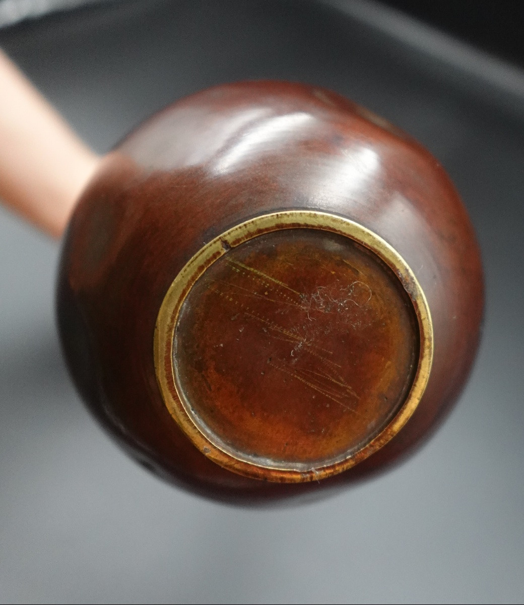 Japon, époque Shōwa  - Vase soliflore en bronze figurant une grenouille-photo-2
