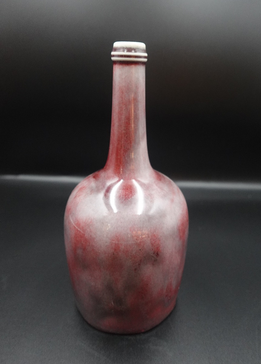 China, Early 20th Century — Oxblood-glazed Red Bottle Vase-photo-2