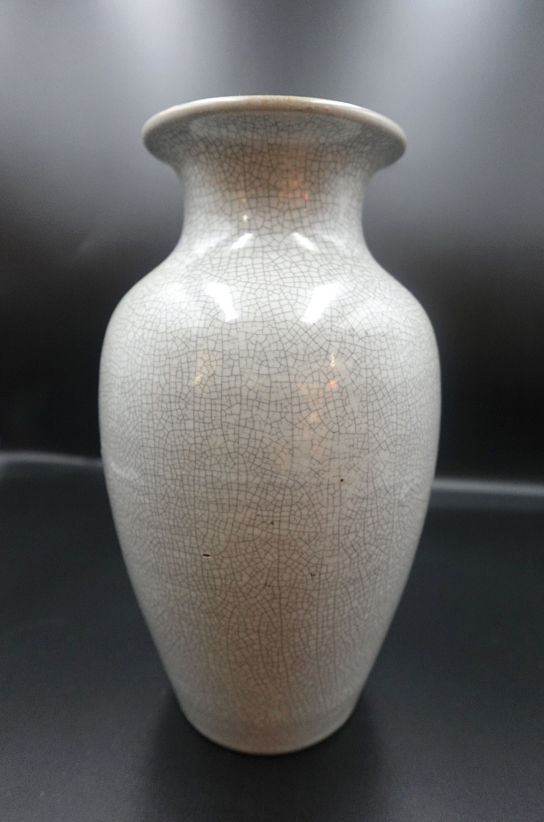 China, 19th Century - Baluster Stoneware Vase With Grey-green Crackled Glaze