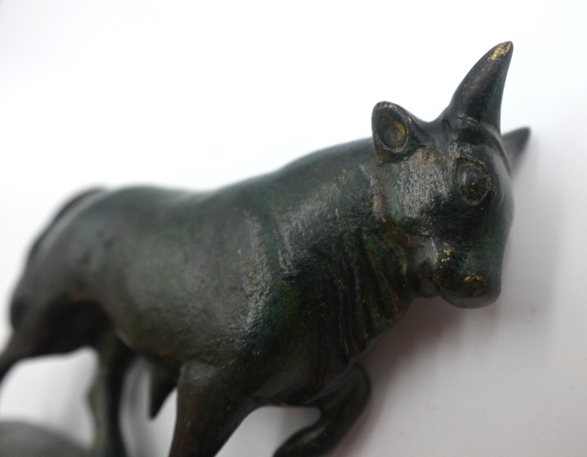 20th Century School - Bronze Bull-photo-5