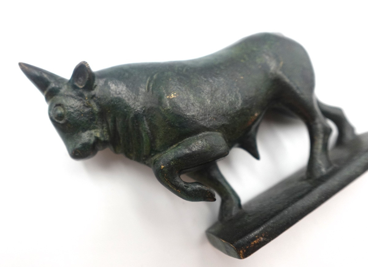 20th Century School - Bronze Bull-photo-6