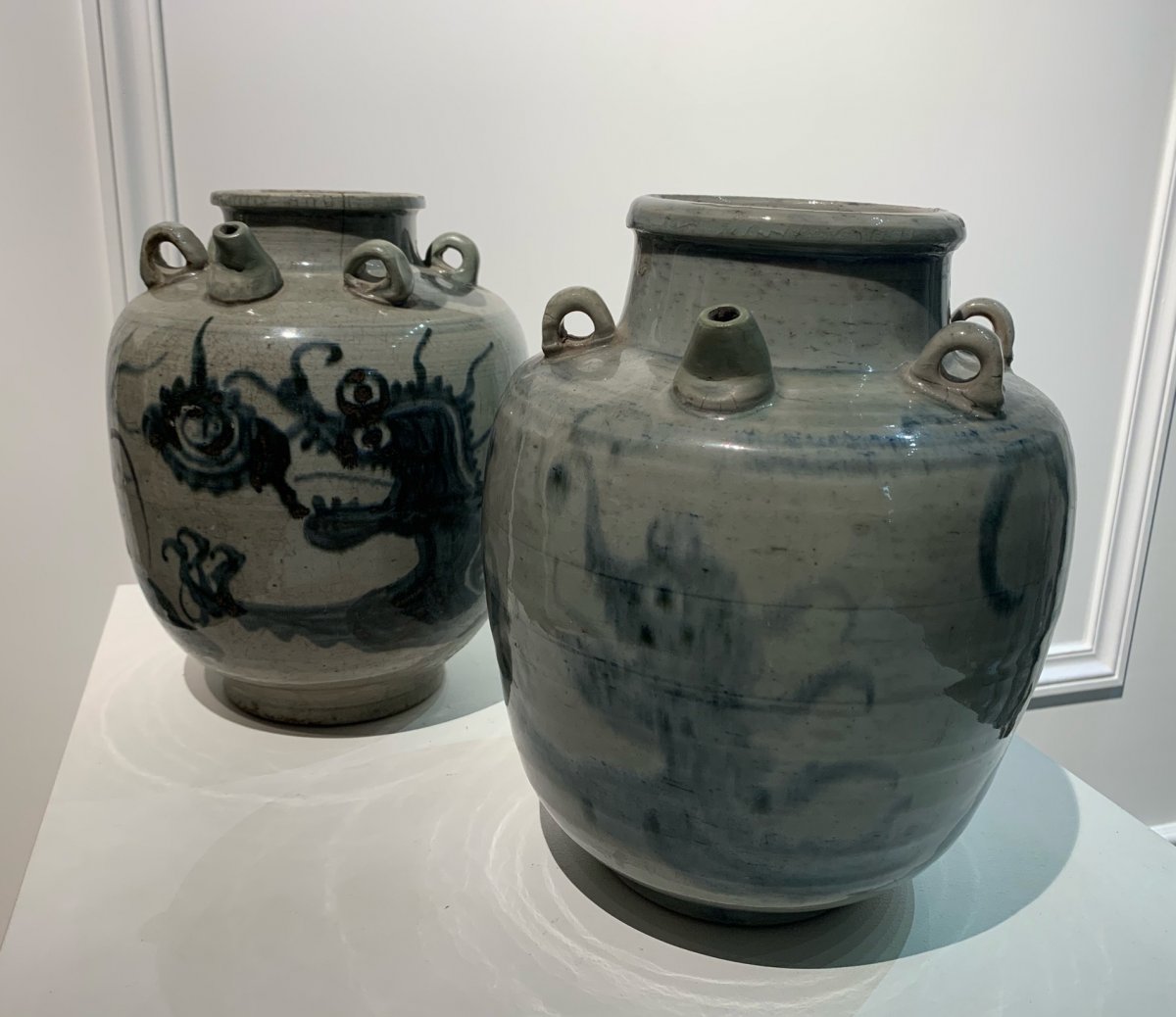 Ovoid Chinese Jars In The White And Blue Style With Dragons-photo-2