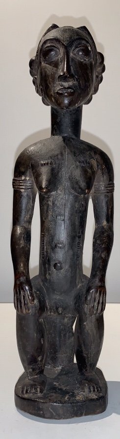 Baoulé Statuette Representing A Seated Woman, Hands On The Knees - Ivory Coast-photo-1